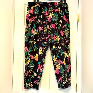 Rafaella Floral Black and Pink Cropped Pants